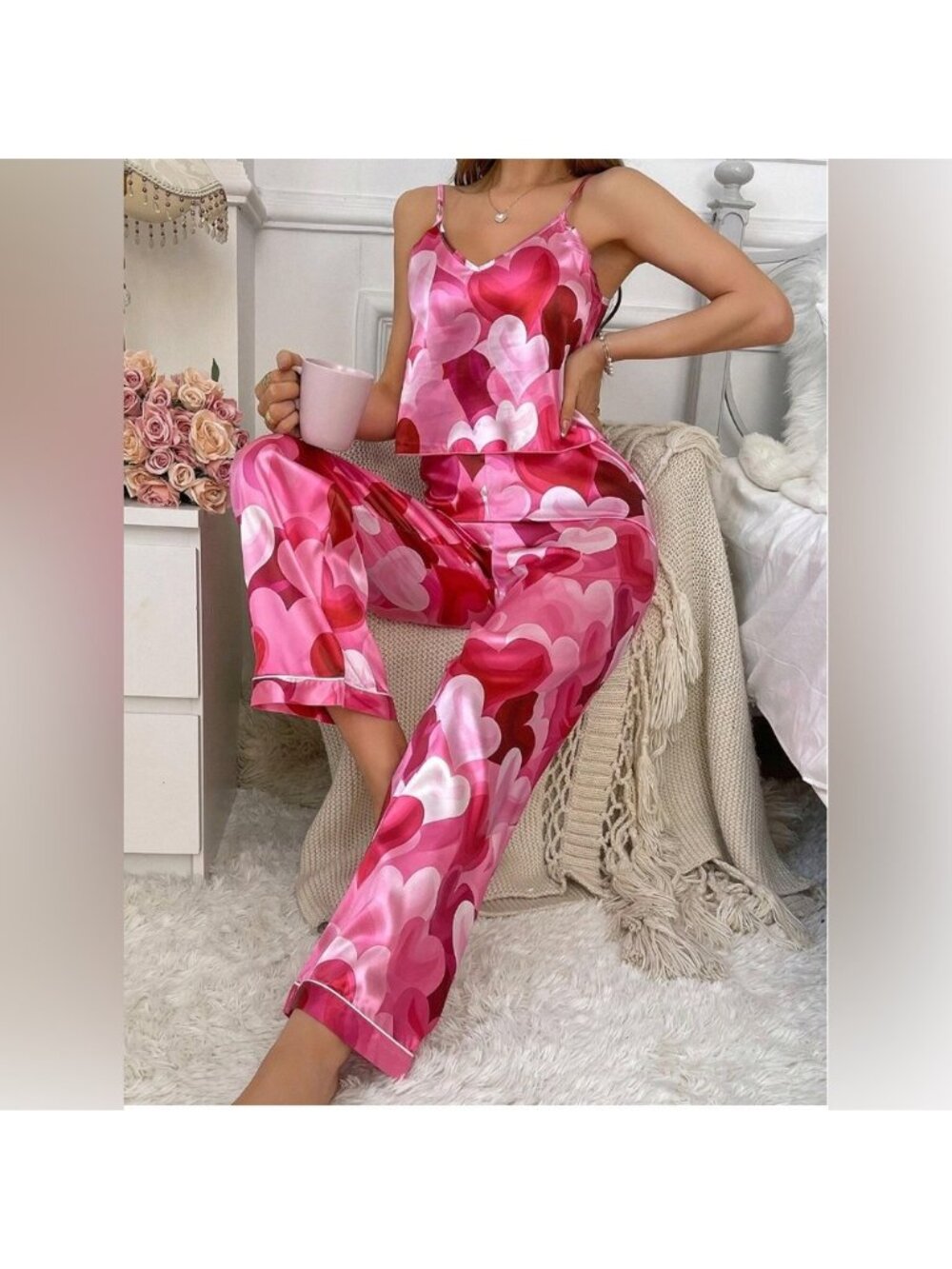 Heart Printed Satin Cami & Pants Pajama Set Pink